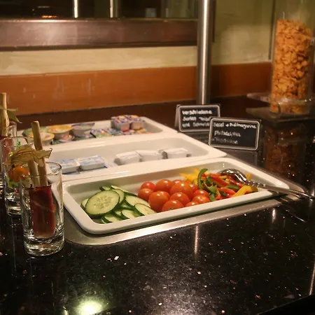 Touric Hotel 3*